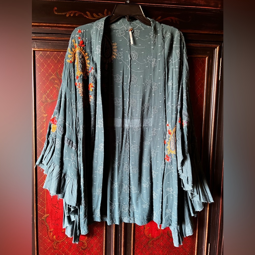 Free People Women’s Dottie West Embroidered Ruffled Kimono - Picture 6 of 14